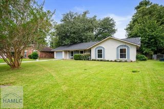 10527 Sugar Bush Rd, Savannah, GA 31406