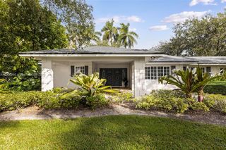 10005 SW 122nd Ter, Miami, FL 33176