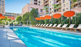 225 S  Grand Ave #806, Los Angeles, CA 90012