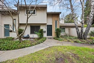 585 Leeward Way, Sacramento, CA 95831