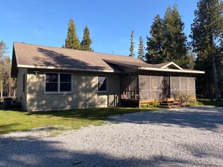 24207 E  Boulevard Rd, Drummond Island, MI 49726