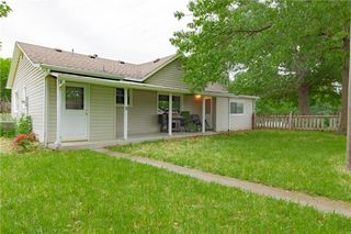 7610 NE Bacon Rd, Cameron, MO 64429