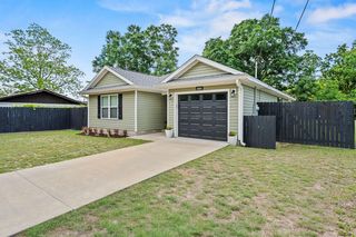 3172 Main St, Crestview, FL 32539