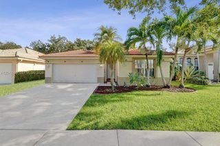 14003 N  Cypress Cove Cir, Davie, FL 33325