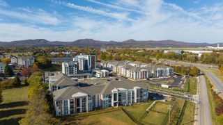 2647 Frontage Rd NW #A-109, Roanoke, VA 24017