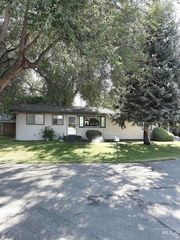 2816 N  Innis St, Boise, ID 83703