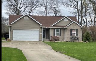 14216 E  Dutch Ln, Effingham, IL 62401