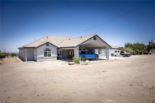 1220 Smoke Tree Rd, Pinon Hills, CA 92372