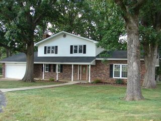 261 State Highway Dd, Marshfield, MO 65706