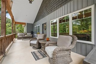 10866 Hodge Ln, Gravette, AR 72736