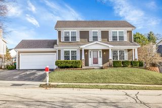 23 White Fence Trl, Streamwood, IL 60107