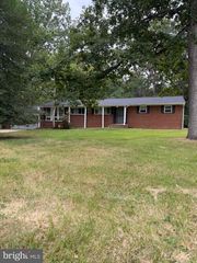 8603 Dangerfield Rd, Clinton, MD 20735