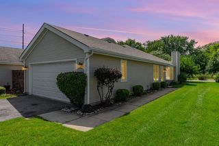 9230 Maryland St, Merrillville, IN 46410