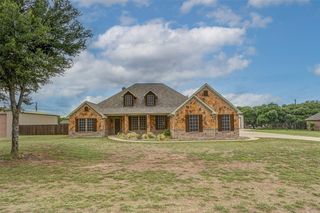 107 Black Oak Dr, Annetta, TX 76008