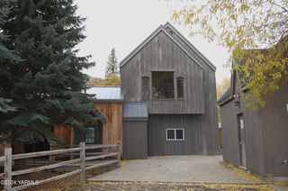 160 E  Tampico Park Rd, Yakima, WA 98903