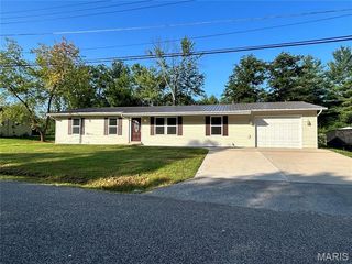 116 Hilda Crow Dr, Sullivan, MO 63080