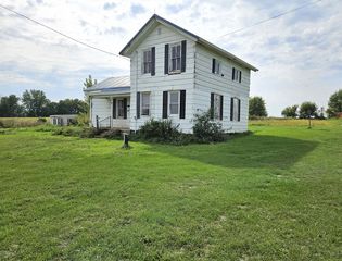 8849 North Lima Center Road, Whitewater, WI 53190