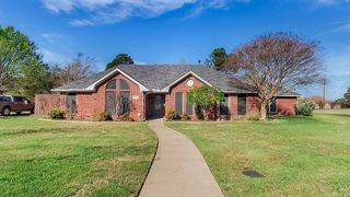 128 Ginger Dr, Pottsboro, TX 75076
