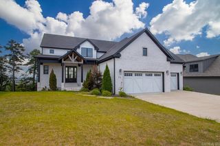 35 Haywood Ct, Little Rock, AR 72223
