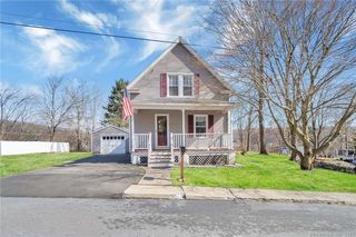 17 Shelton Street, Seymour, CT 06483