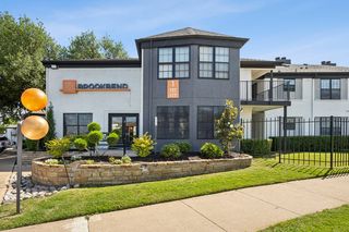 3420 Country Square Dr #304, Carrollton, TX 75006