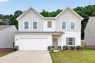 764 Knightsbridge Ln, Winder, GA 30680