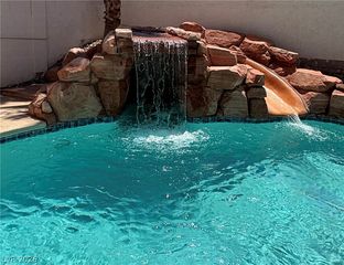 1899 Silver Bough Ct, Las Vegas, NV 89183