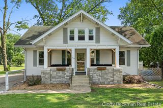 368 E  24th St, Holland, MI 49423