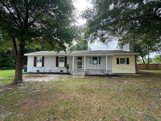 331 Forest Park Rd, Wilmington, NC 28409