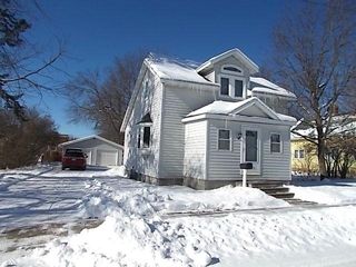 206 Hendricks St, Merrill, WI 54452