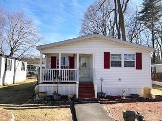 9 Cornwall Avenue, Exeter, NH 03833