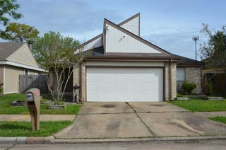 13510 Dripping Springs Dr, Houston, TX 77083