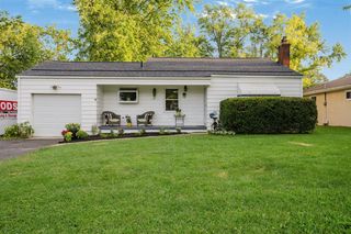 4651 Cemetery Rd, Hilliard, OH 43026