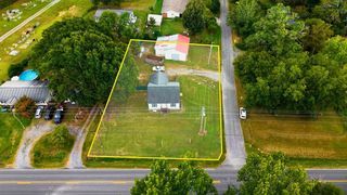 605 Law Dr SE, Dalton, GA 30721
