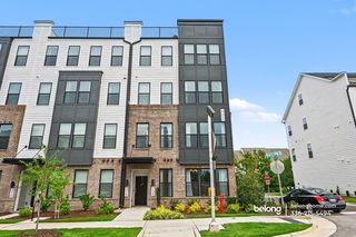 600 Hedrick Ridge Rd #114, Cary, NC 27519