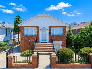 2443 E  11th St, Brooklyn, NY 11235