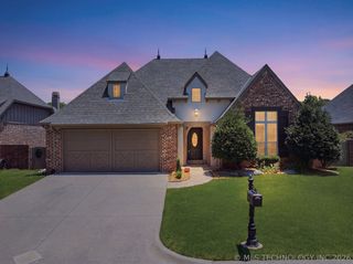 9317 S  75th East Ave, Tulsa, OK 74133