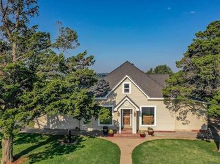 22772 E  1040th Rd, Clinton, OK 73601