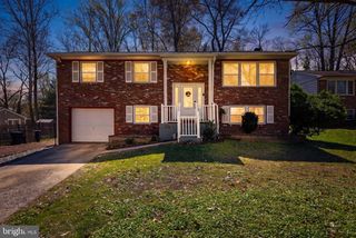 583 Lake Blvd, Lindenwold, NJ 08021
