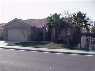 605 N  Cabernet St, Los Banos, CA 93635