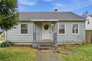 329 Roosevelt Dr, Springfield, OH 45503