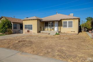 2505 Manor St, Bakersfield, CA 93308