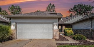 442 Cottonwood Ln, Saline, MI 48176