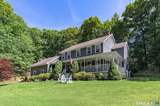 15 Saxony Lane, Woodbury, CT 06798