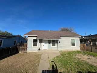 408 S  4th St, Patterson, CA 95363
