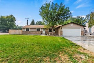 9201 W  Zuni Dr, Boise, ID 83704