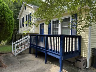 104 Valley Park Dr, Knightdale, NC 27545