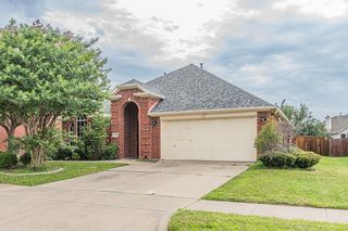 611 Primavera Dr, Arlington, TX 76002