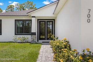 700 Cornelia Ave SE, Palm Bay, FL 32909