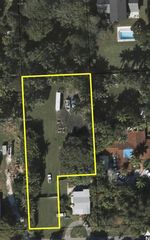 355 NE 156th St, Miami, FL 33162